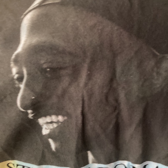 Plus Tupac Tee - Picture 3 of 3